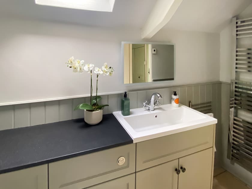 Shower room | Folly Cottage, Avening, near Tetbury