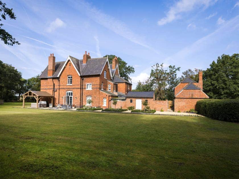 Surrounding area | The Cherry Tree, Near Lincoln