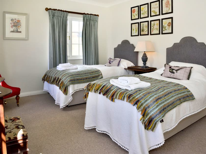 Twin bedroom | Glanusk Lodge - Glanusk Estate, Crickhowell
