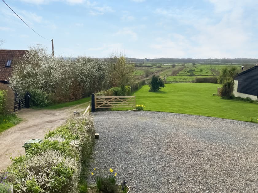 Driveway | Waveney Valley View, Aldeby, near Beccles