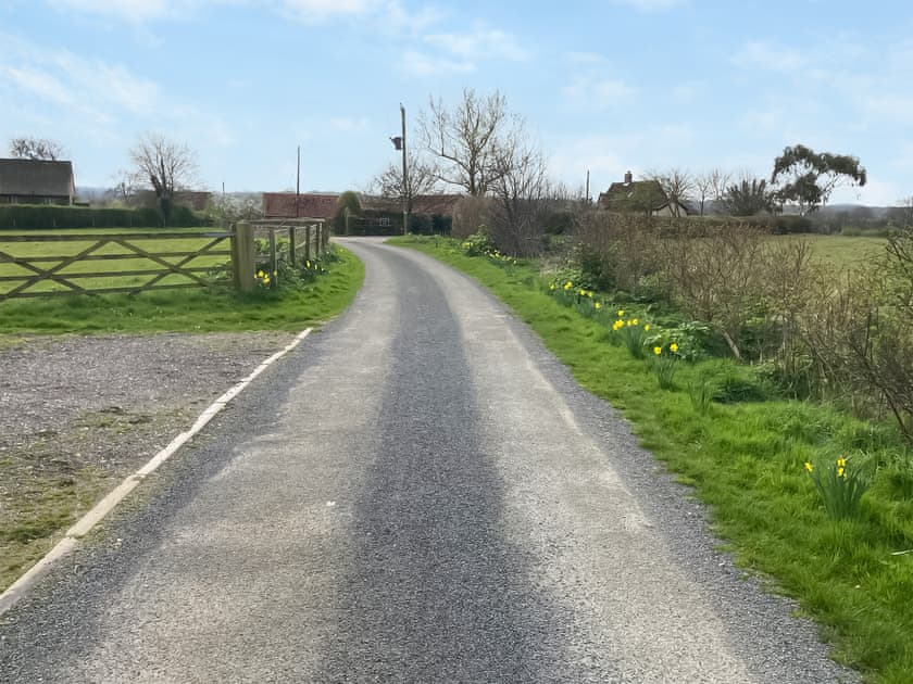 Driveway | Waveney Valley View, Aldeby, near Beccles