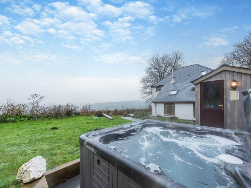 Hot tub | Ael y Bryn, Llandysul