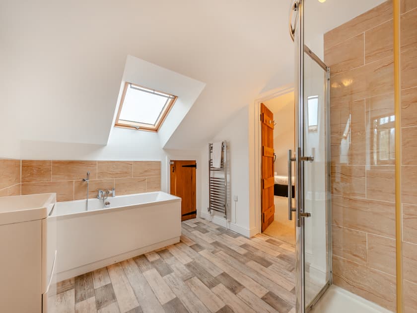 Bathroom | Pen y Bont, Llandysul