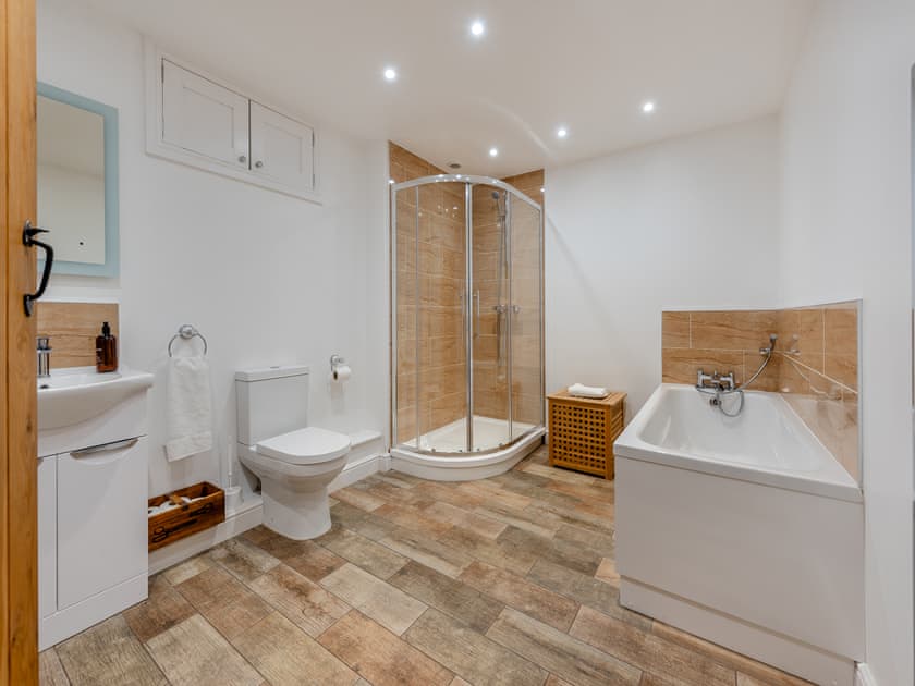 Bathroom | Pen y Bont, Llandysul