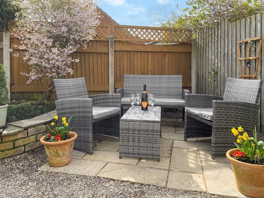 Sitting-out-area | Box Tree Cottage, Pickering