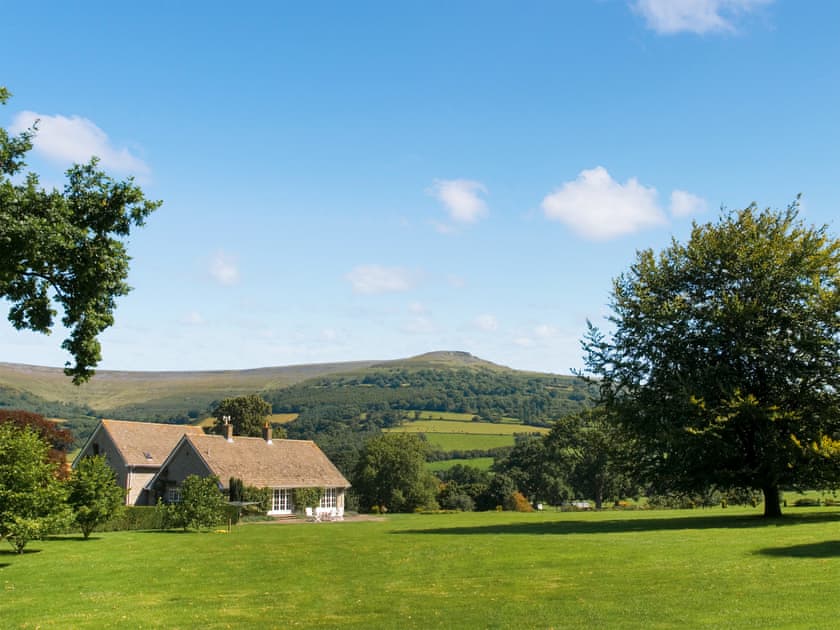 View | Glanusk Lodge - Glanusk Estate, Crickhowell
