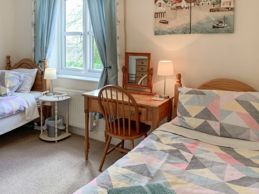 Double bedroom | Middle Cottage, Thirsk