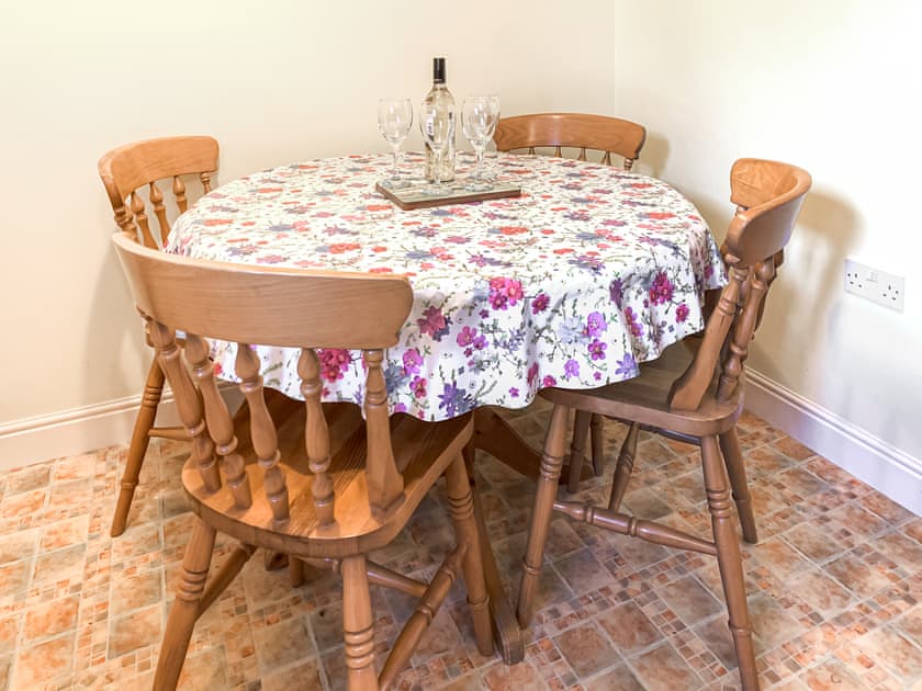 Kitchen and dining area | Middle Cottage, Thirsk
