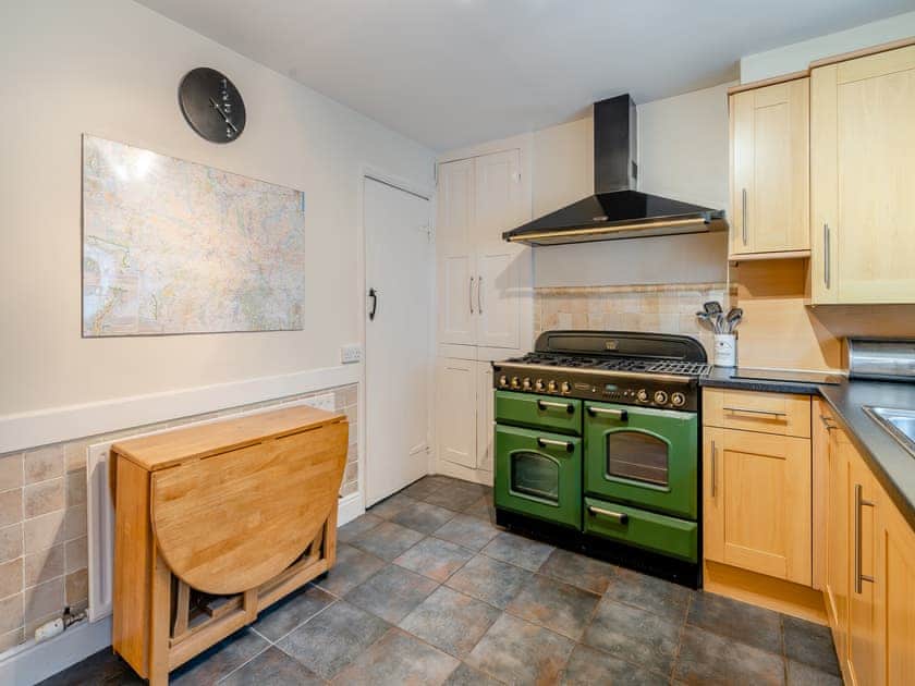 Kitchen and dining area | Littlecroft, Windermere