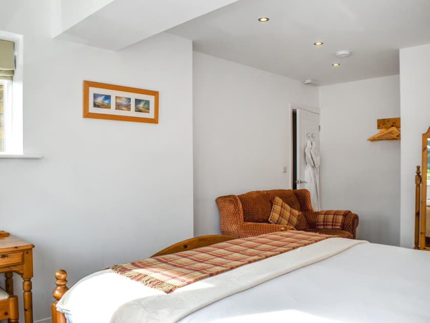 Double bedroom | Harlequin House, Holmfirth