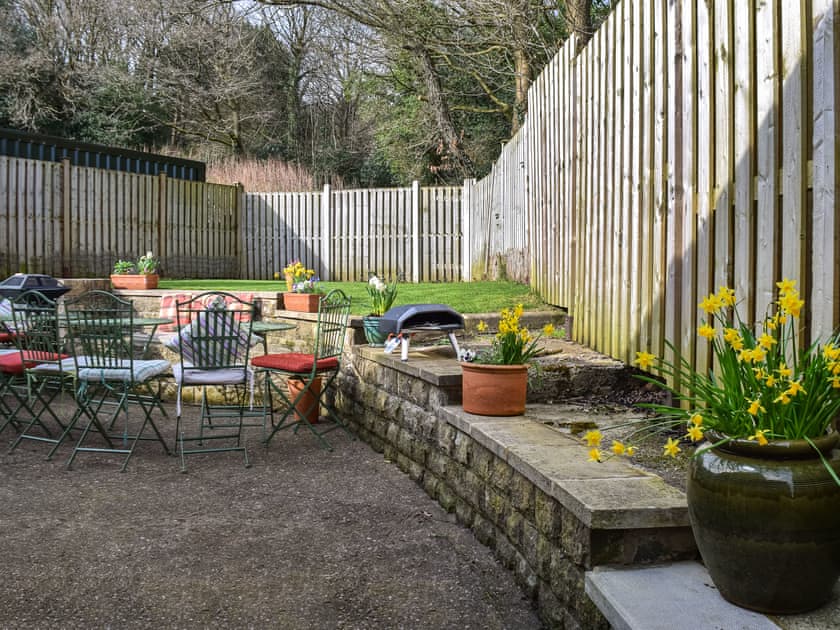 Outdoor area | Harlequin House, Holmfirth