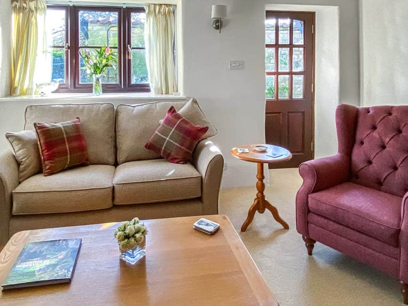 Living area | The Old Haybarn, Knole