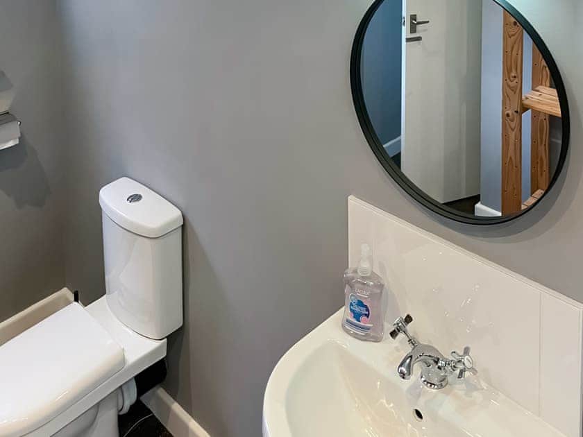 Bathroom | Coldwell Street Cottage, Wirksworth