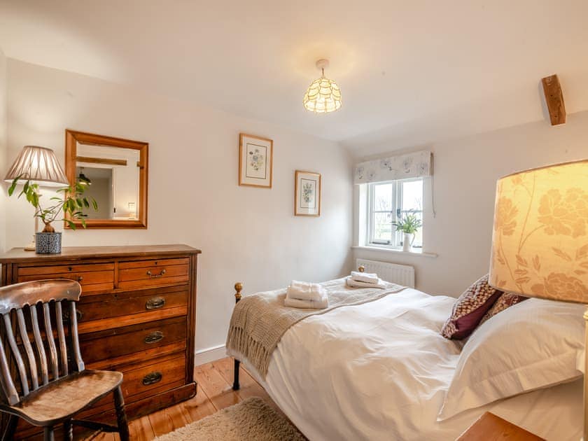 Double bedroom | Swallow Cottages, No. 1 - Swallow Cottages, Wickmere