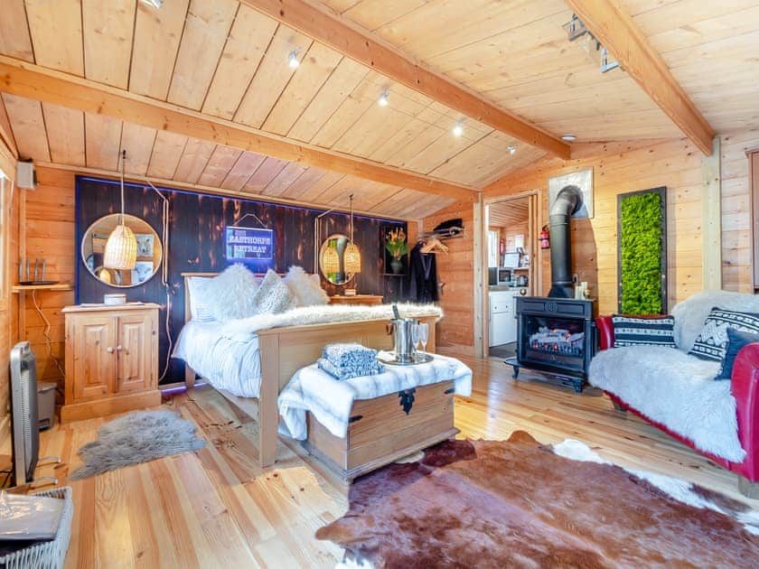 Double bedroom | Easthorpe Retreat - Winter Cottages, Easthorpe, near Colchester