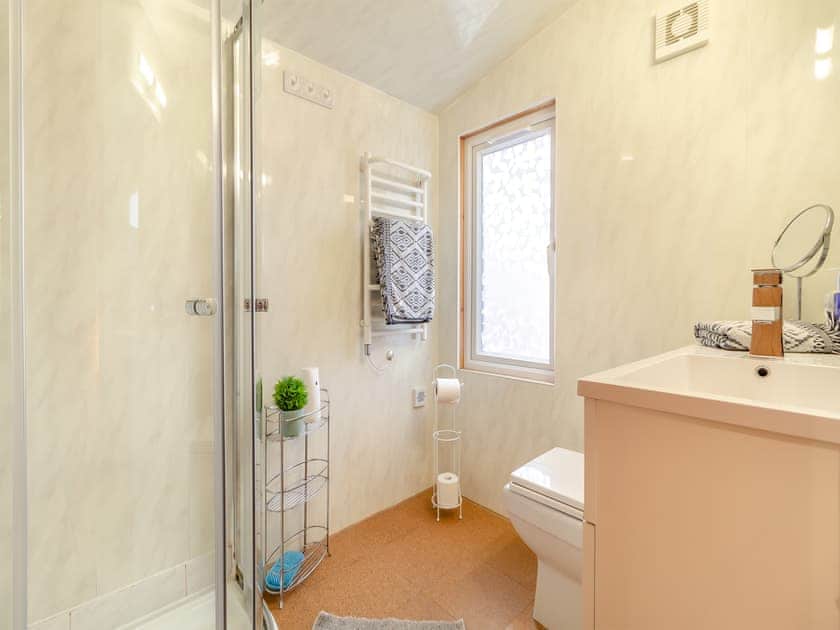 Shower room | Easthorpe Retreat - Winter Cottages, Easthorpe, near Colchester