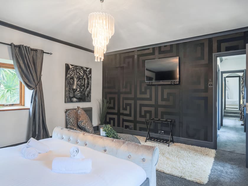 Double bedroom | The Mews - The Mews Holidays, Penzance