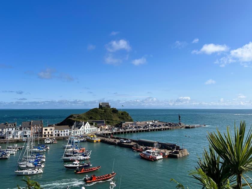 Surrounding area | Admiral’s Lookout, Ilfracombe