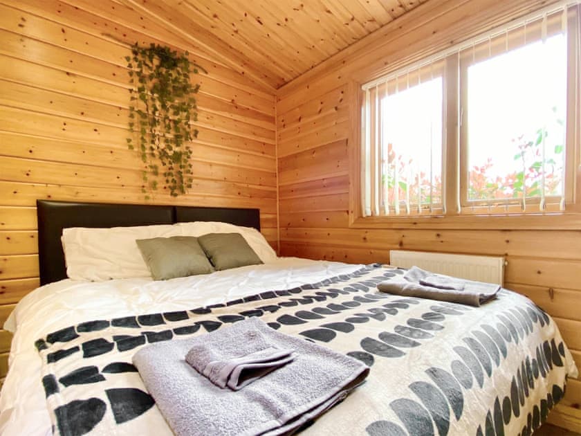 Double bedroom | Pine Lodge - Pinecone Lodges, Camerton, near Bath