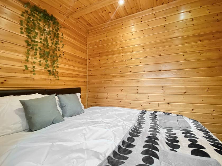 Double bedroom | Pinecone Lodges- Magnolia Lodge - Pinecone Lodges, Camerton, near Bath