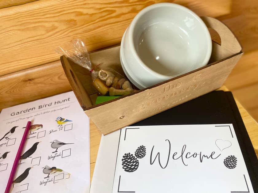 Dog friendly | Maple - Pinecone Lodges, Camerton, near Bath