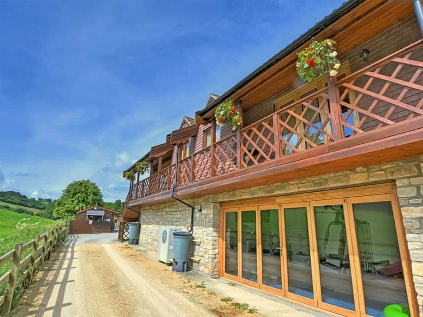 Exterior | Maple - Pinecone Lodges, Camerton, near Bath
