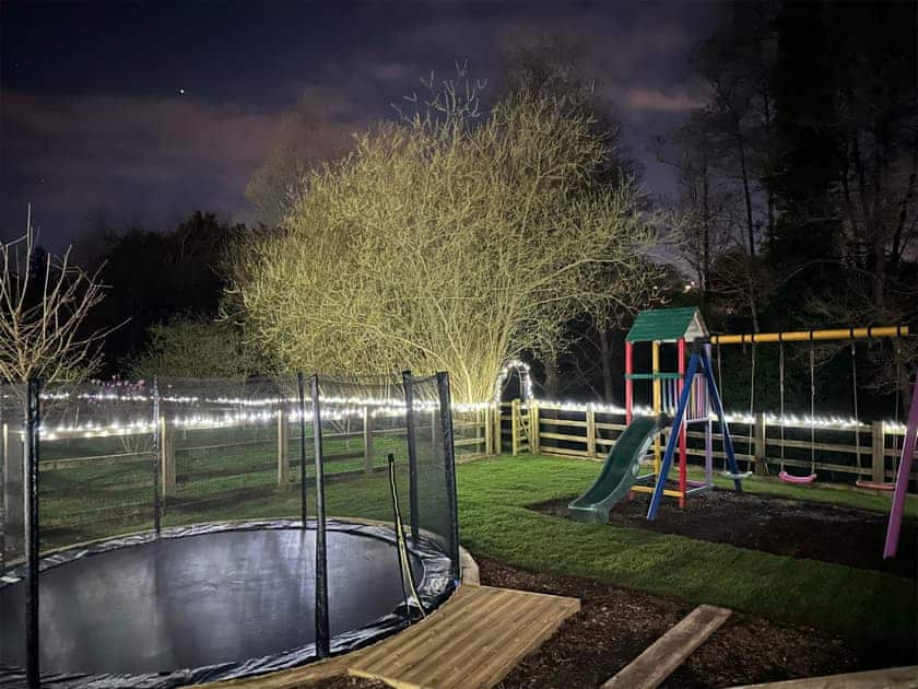Exterior | Pinecone Lodges- Apple - Pinecone Lodges, Camerton, near Bath