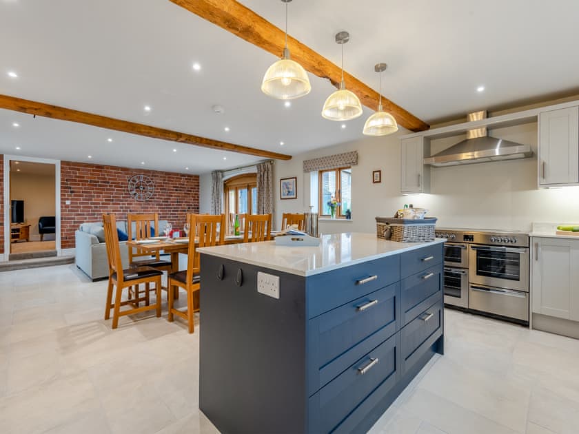 Kitchen/diner | Nupton Hop Kiln, Canon Pyon, near Hereford