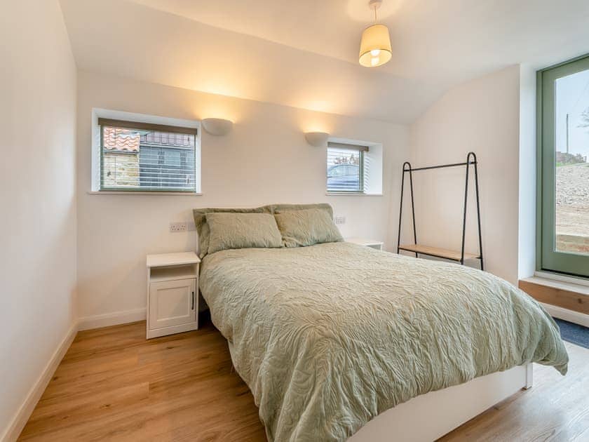 Kingsize bedroom  | Wheel House - Fern Farm, Fylingdales, near Whitby