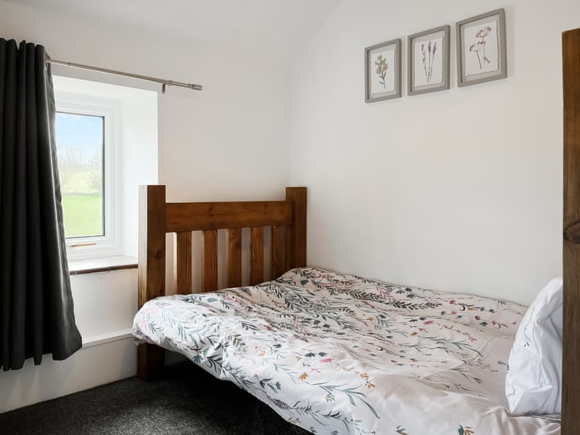Single bedroom | Jasmine Cottage, Grangemill, near Matlock