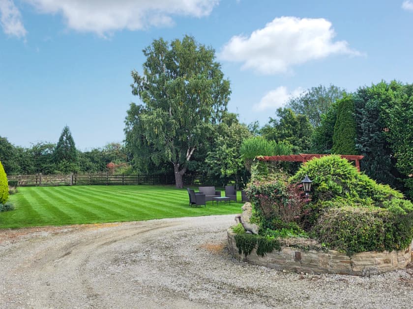 Exterior | Brompton Lodge, Potter Brompton, Scarborough