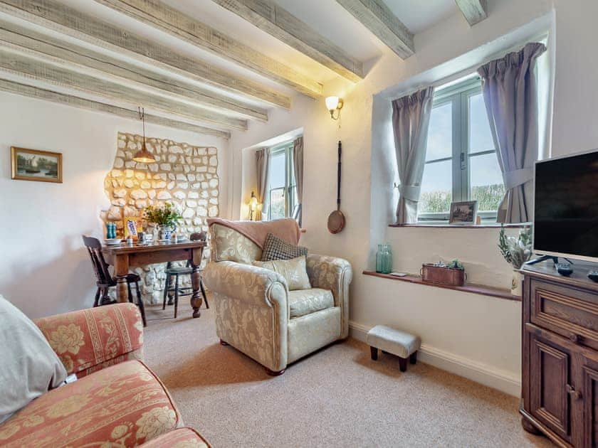 Living room/dining room | Vine Cottage - Clevency Cottages, Great Snoring, near Fakenham