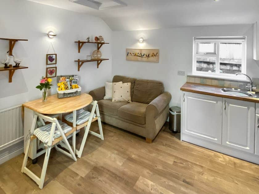 Delightfully spacious open plan living area | Robin’s Nest, Newton Poppleford, near Sidmouth