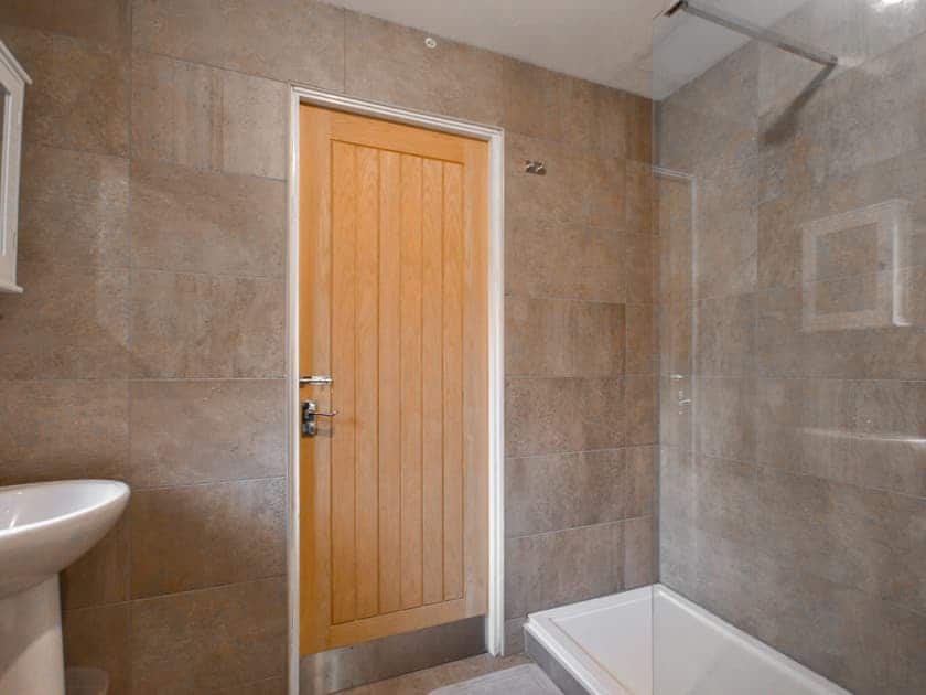 Shower room | Ptarmigan Lodge, Balmaha