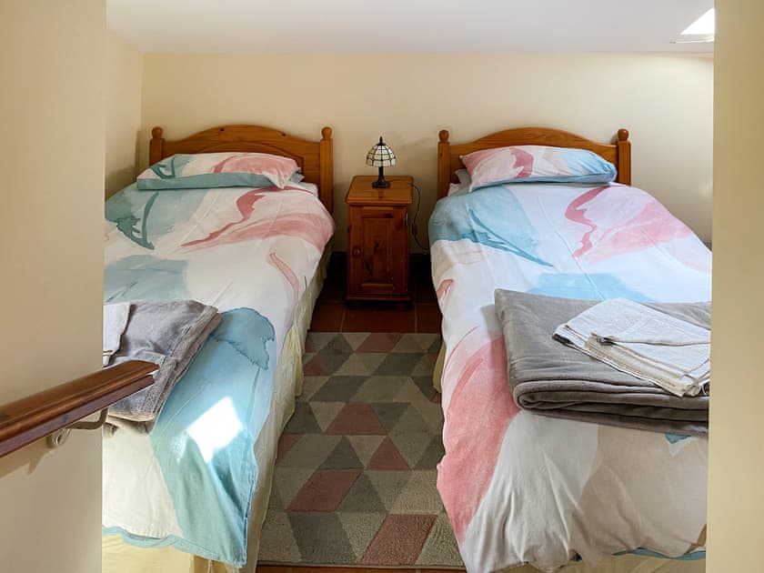 Twin bedroom | Ellis Close Farm - Bramble Cottage - Ellis Close Farm Cottages, Harwood Dale, near Scarborough