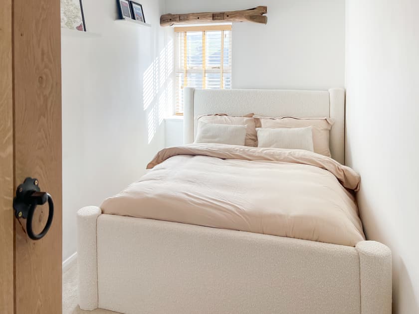 Double bedroom | Middle Cottage, Lofthouse, near Pateley Bridge