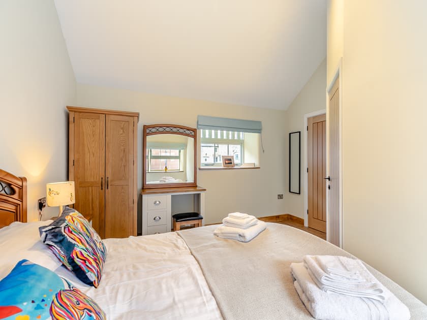 Double bedroom | The Loft - Hammerton Hall, Litton, near Buxton