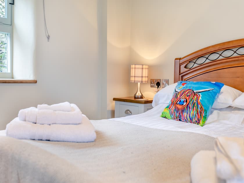 Double bedroom | The Loft - Hammerton Hall, Litton, near Buxton