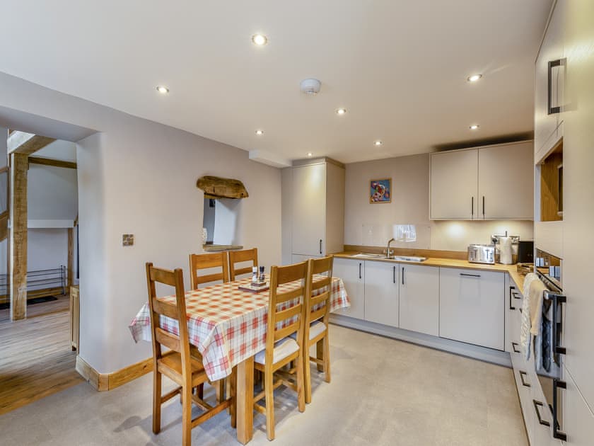 Kitchen/diner | Middlecroft - Hammerton Hall, Litton, near Buxton