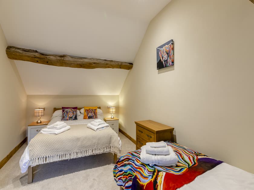 Twin bedroom | Middlecroft - Hammerton Hall, Litton, near Buxton