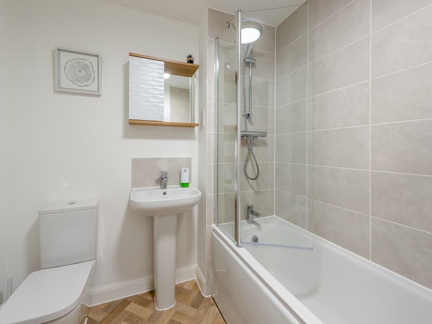 Bathroom | Hara’s House, Tiverton