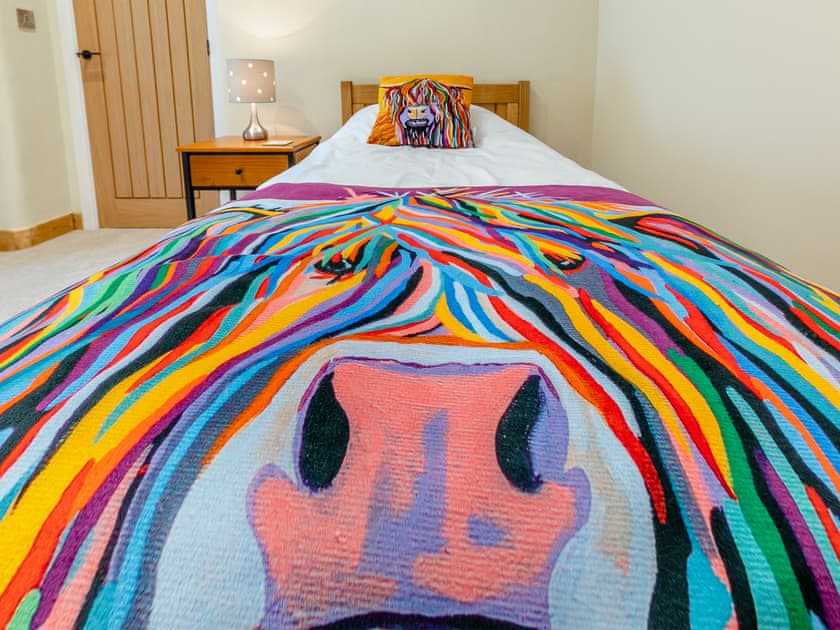 Twin bedroom | Cowcroft - Hammerton Hall, Litton, near Buxton