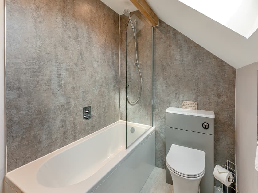 Bathroom | Cowcroft - Hammerton Hall, Litton, near Buxton