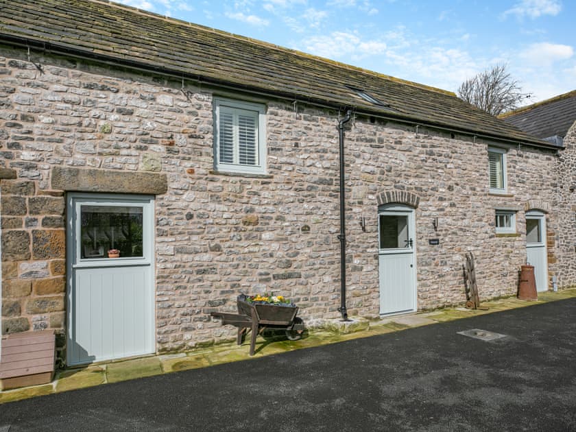 Exterior | Cowcroft - Hammerton Hall, Litton, near Buxton