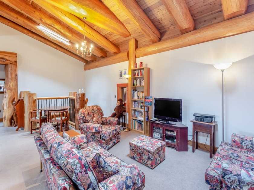 Sitting room | Molalatau Lodge, Lairg