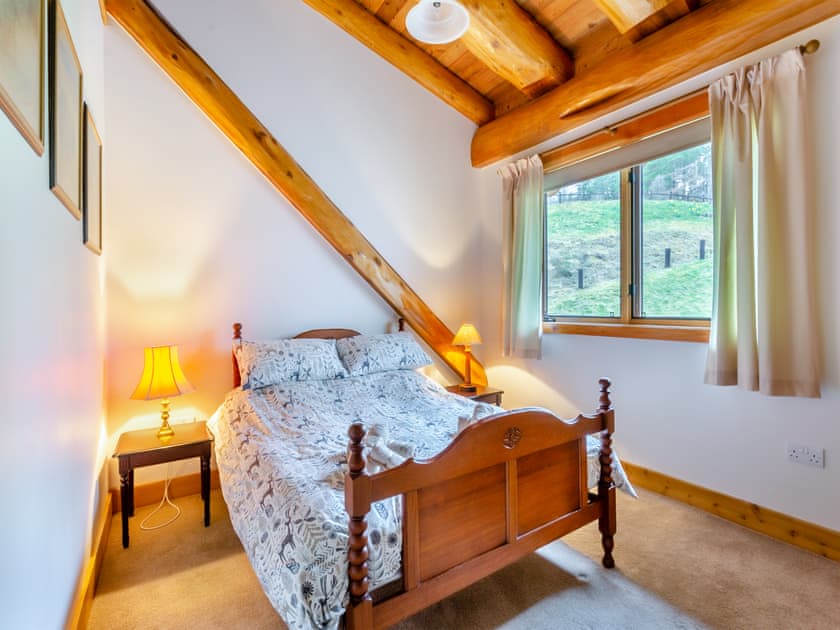 Double bedroom | Molalatau Lodge, Lairg