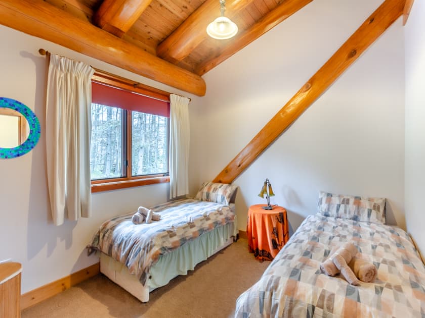 Twin bedroom | Molalatau Lodge, Lairg