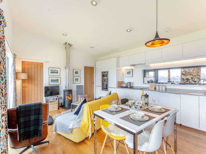 Open plan living space | Airor, Sleat