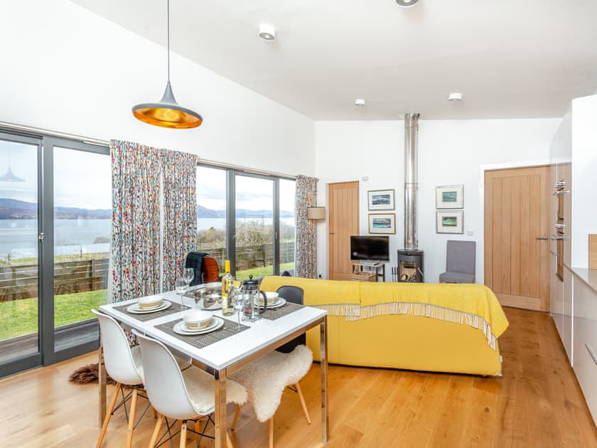 Open plan living space | Airor, Sleat