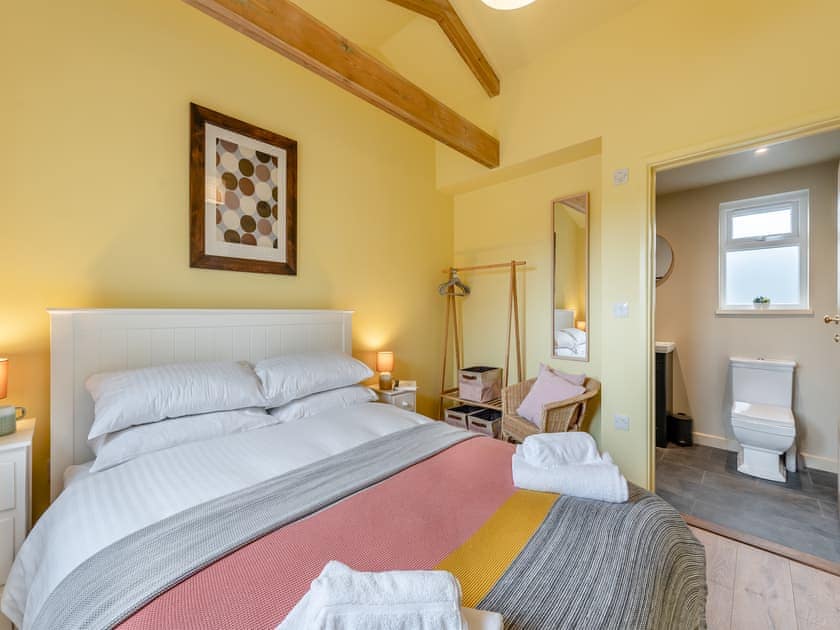 Double bedroom | Swallow Barn, Bantham, Kingsbridge